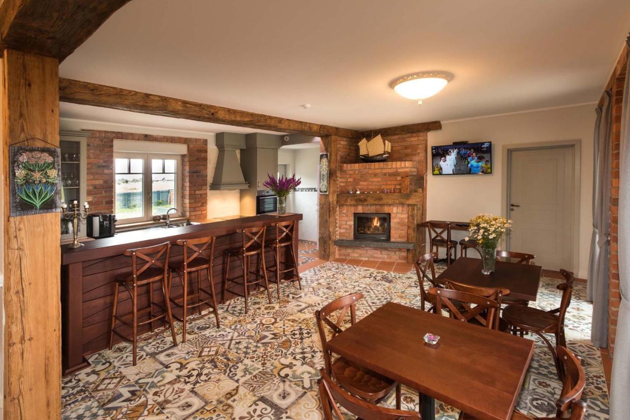 Melnmuize Apartment Karklė Екстериор снимка