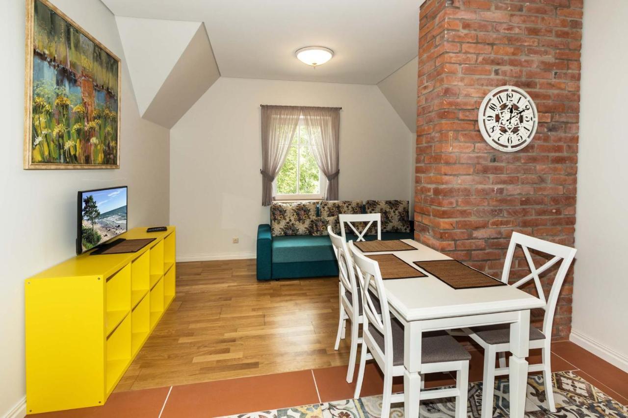 Melnmuize Apartment Karklė Екстериор снимка
