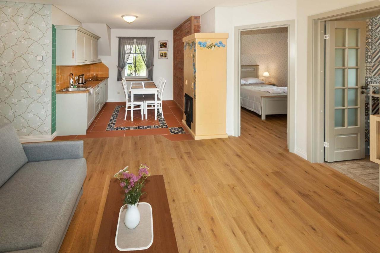 Melnmuize Apartment Karklė Екстериор снимка
