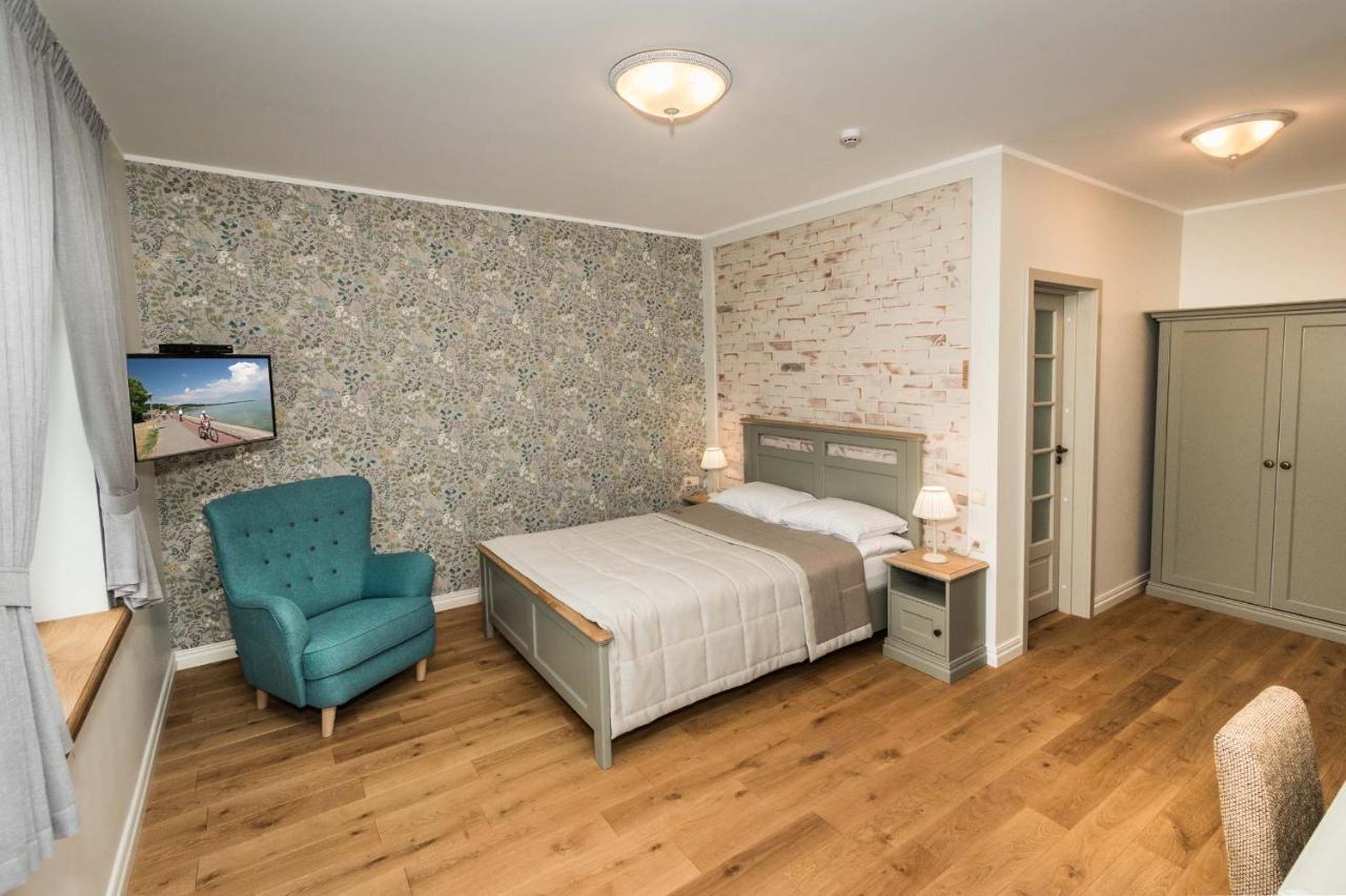 Melnmuize Apartment Karklė Екстериор снимка
